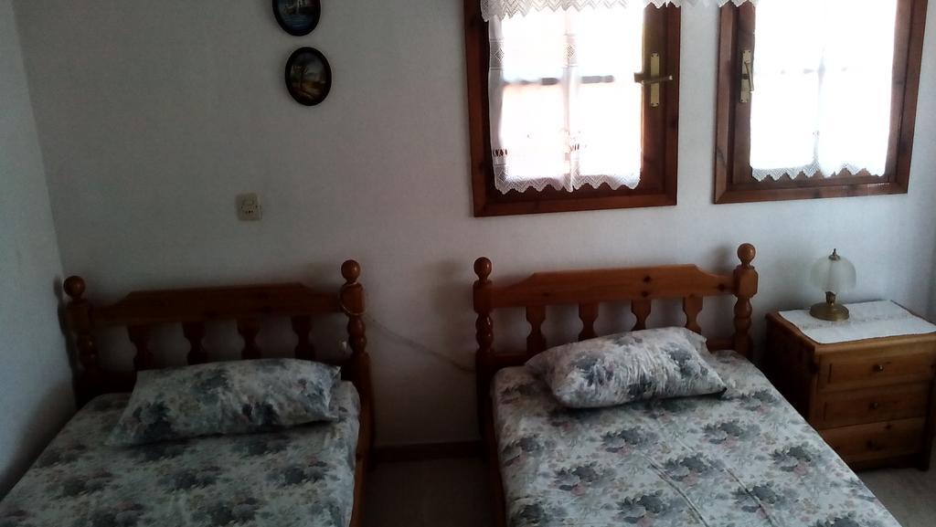 Nireas Apartment เนอา สกีโอนี ภายนอก รูปภาพ