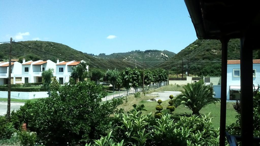 Nireas Apartment เนอา สกีโอนี ภายนอก รูปภาพ