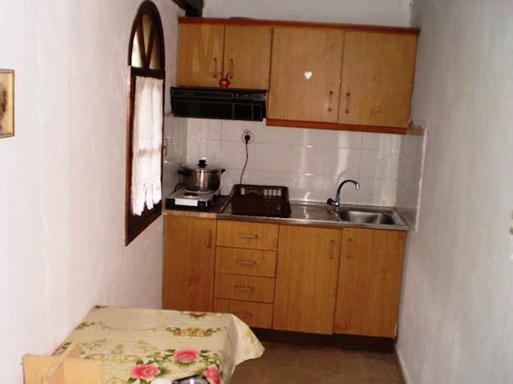 Nireas Apartment เนอา สกีโอนี ภายนอก รูปภาพ