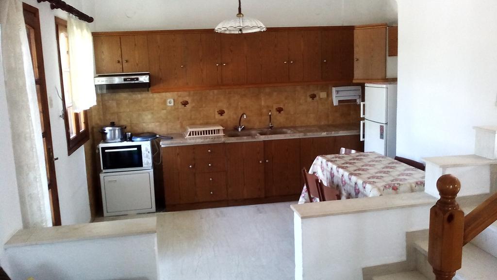 Nireas Apartment เนอา สกีโอนี ห้อง รูปภาพ